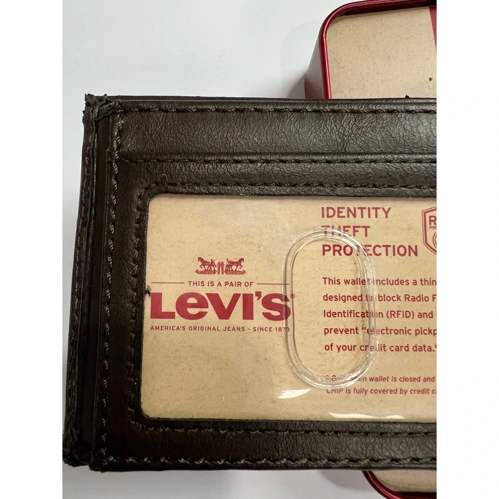 Levi's Bifold Wallet Mens NS Brown RFID Protection Leather Accessory Gift Tin A5